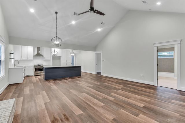 711 French River Circle, Montgomery, TX 77316