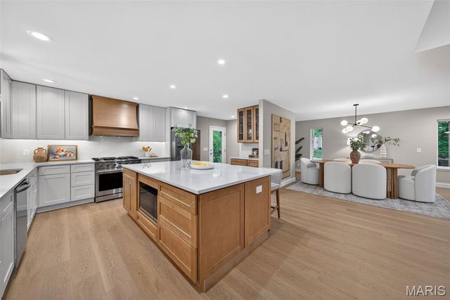 1115 Grand Prix Drive, St Charles, MO 63303