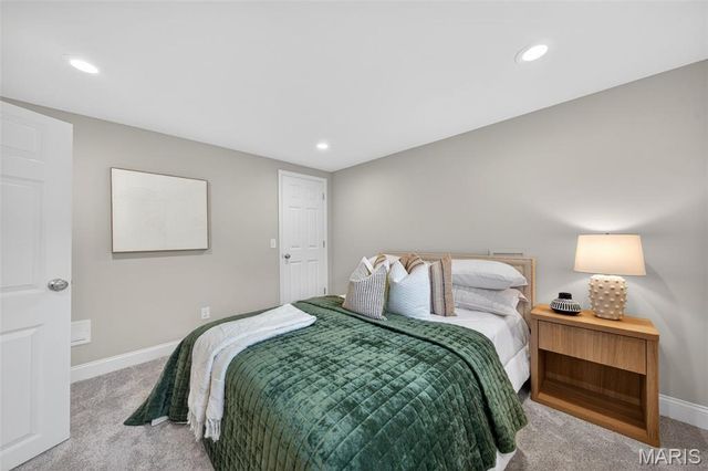 1115 Grand Prix Drive, St Charles, MO 63303