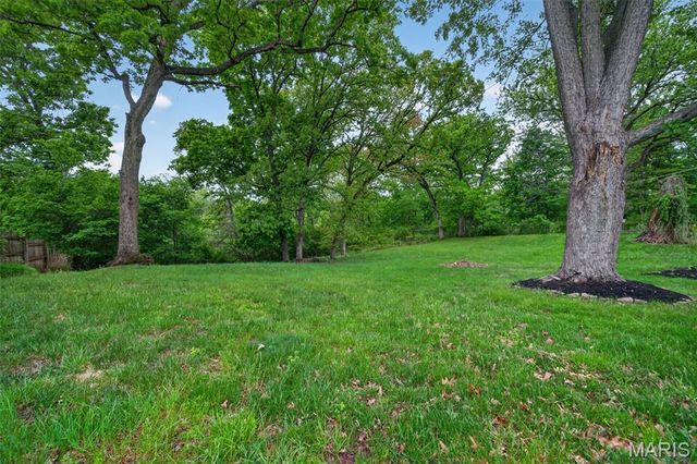 1115 Grand Prix Drive, St Charles, MO 63303