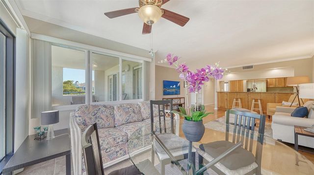 835 S OSPREY AVENUE 201, Sarasota, FL 34236