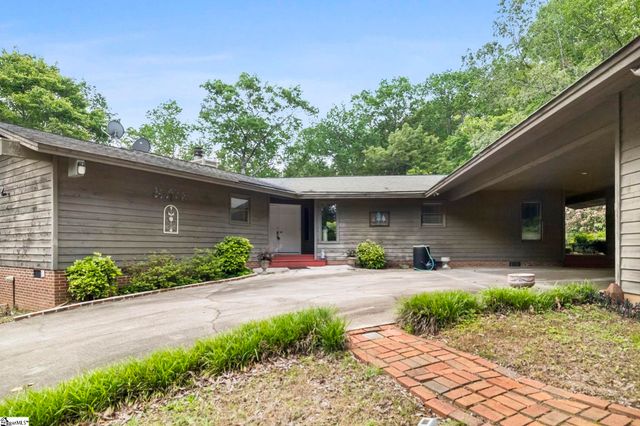 159 Edwards Road, Marietta, SC 29661