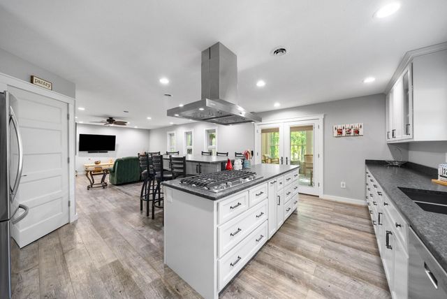635 Seven Mile Ridge Rd, Indian Mound, TN 37079