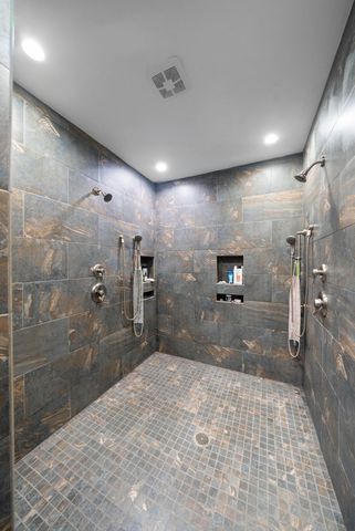 635 Seven Mile Ridge Rd, Indian Mound, TN 37079