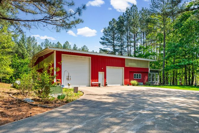 635 Seven Mile Ridge Rd, Indian Mound, TN 37079