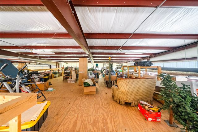 635 Seven Mile Ridge Rd, Indian Mound, TN 37079