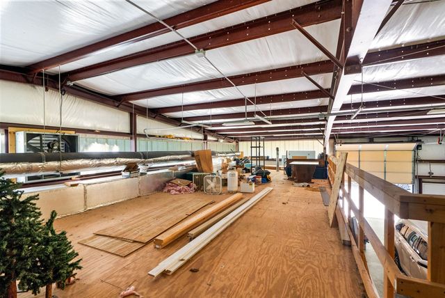 635 Seven Mile Ridge Rd, Indian Mound, TN 37079