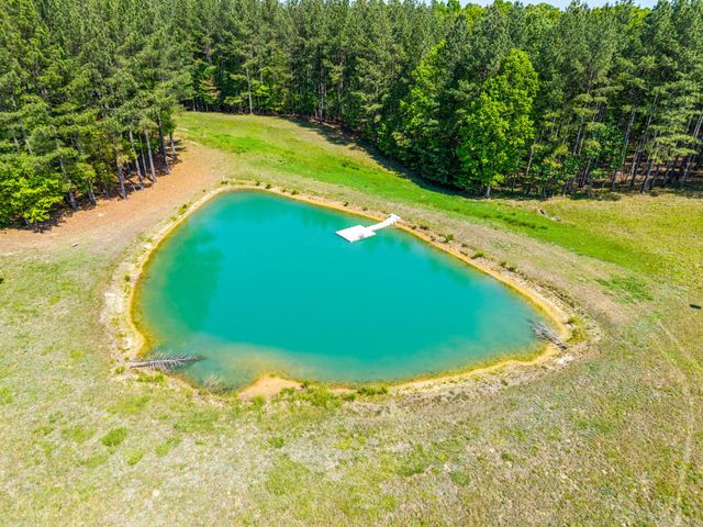 635 Seven Mile Ridge Rd, Indian Mound, TN 37079