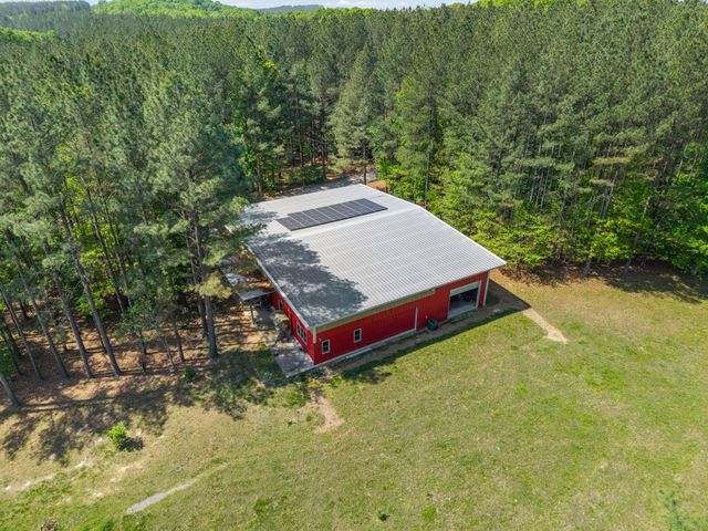 635 Seven Mile Ridge Rd, Indian Mound, TN 37079