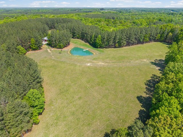 635 Seven Mile Ridge Rd, Indian Mound, TN 37079