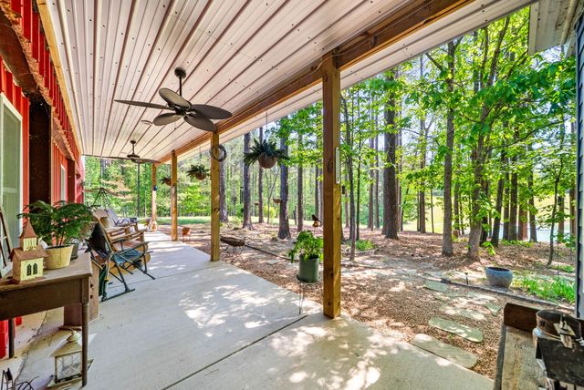 635 Seven Mile Ridge Rd, Indian Mound, TN 37079
