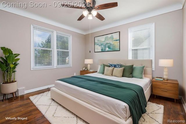 8537 Superior Avenue, Center Line, MI 48015
