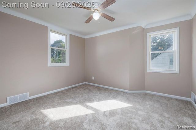 8537 Superior Avenue, Center Line, MI 48015