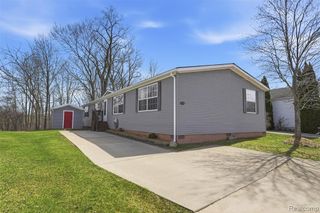 11348 Stoneridge Circle, South Lyon, MI 48178