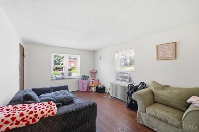 27 Gahl Terrace, Reading, OH 45215
