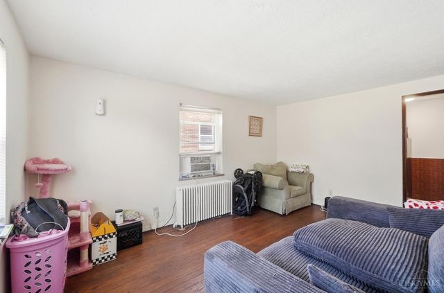 27 Gahl Terrace, Reading, OH 45215
