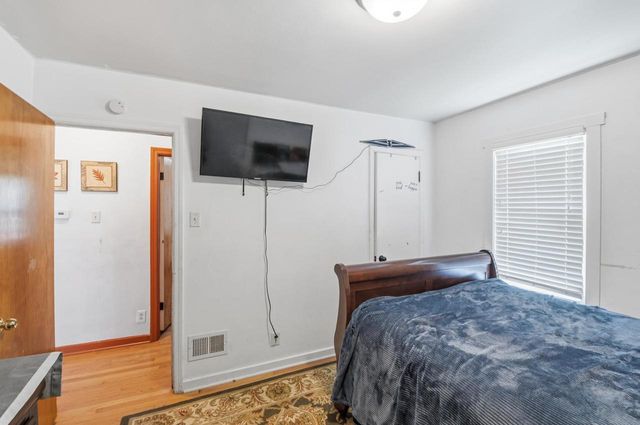 1342 GARLAND STREET, Green Bay, WI 54301