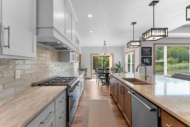 4049 BRUSSELS WAY, Howard, WI 54313