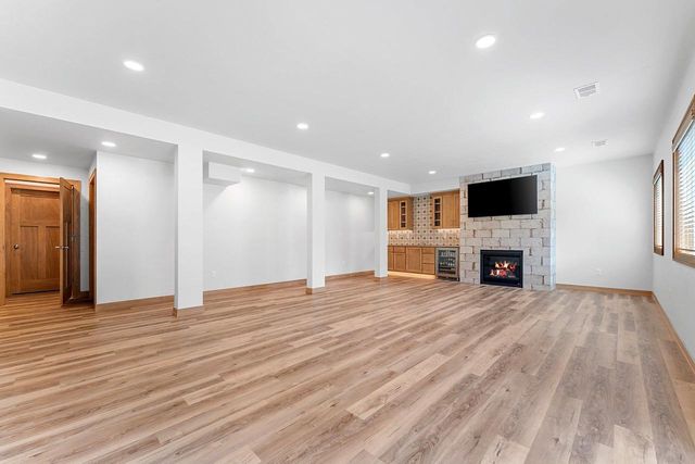 4049 BRUSSELS WAY, Howard, WI 54313