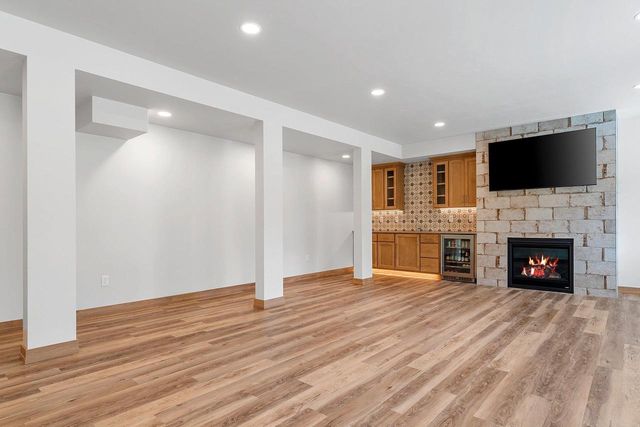 4049 BRUSSELS WAY, Howard, WI 54313