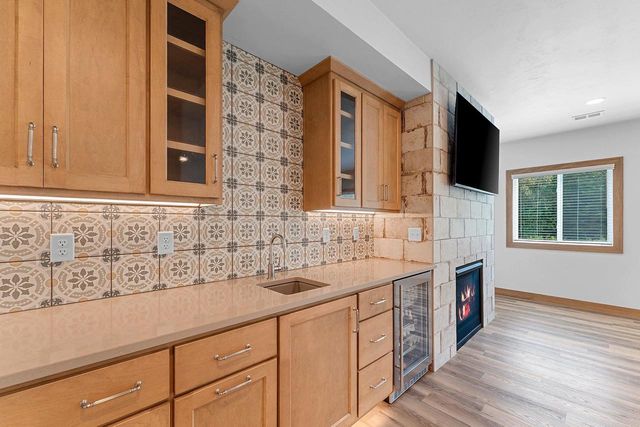 4049 BRUSSELS WAY, Howard, WI 54313