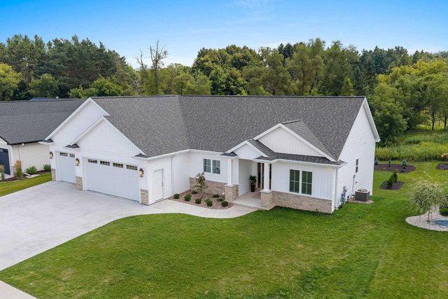 4049 BRUSSELS WAY, Howard, WI 54313