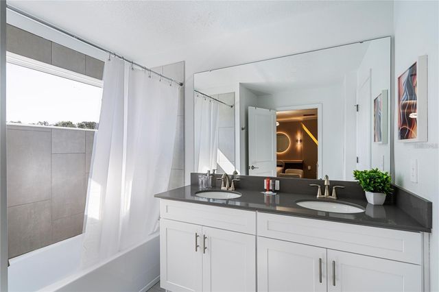 2600 READING TRAIL, Kissimmee, FL 34746