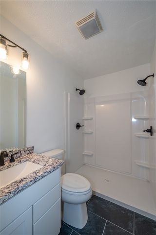 9853 Clearcreek Franklin Road, Franklin Twp, OH 45342