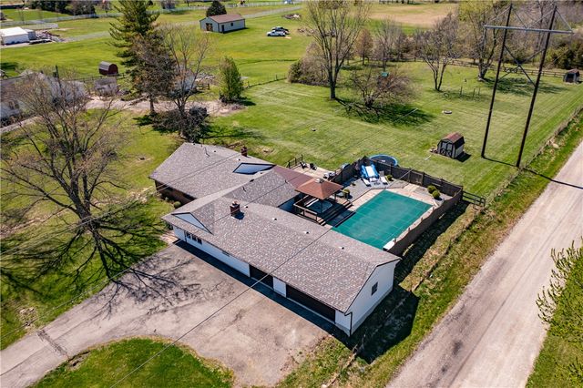 9853 Clearcreek Franklin Road, Franklin Twp, OH 45342