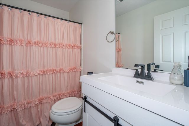 9853 Clearcreek Franklin Road, Franklin Twp, OH 45342