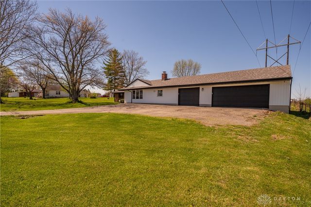 9853 Clearcreek Franklin Road, Franklin Twp, OH 45342