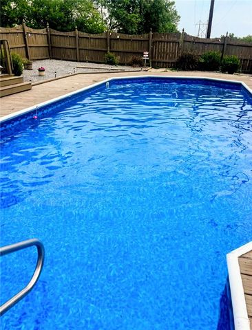 9853 Clearcreek Franklin Road, Franklin Twp, OH 45342