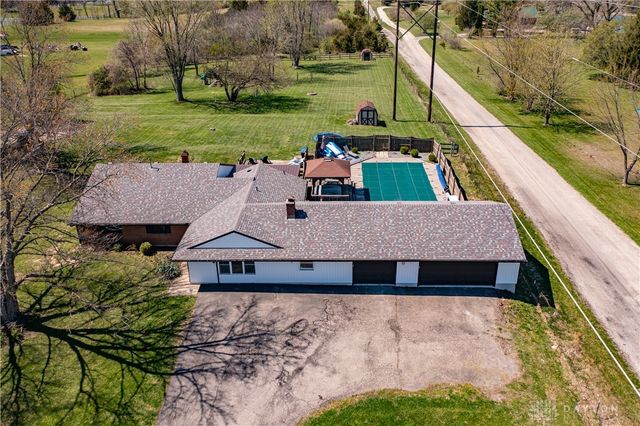 9853 Clearcreek Franklin Road, Franklin Twp, OH 45342