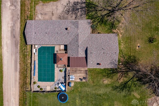 9853 Clearcreek Franklin Road, Franklin Twp, OH 45342