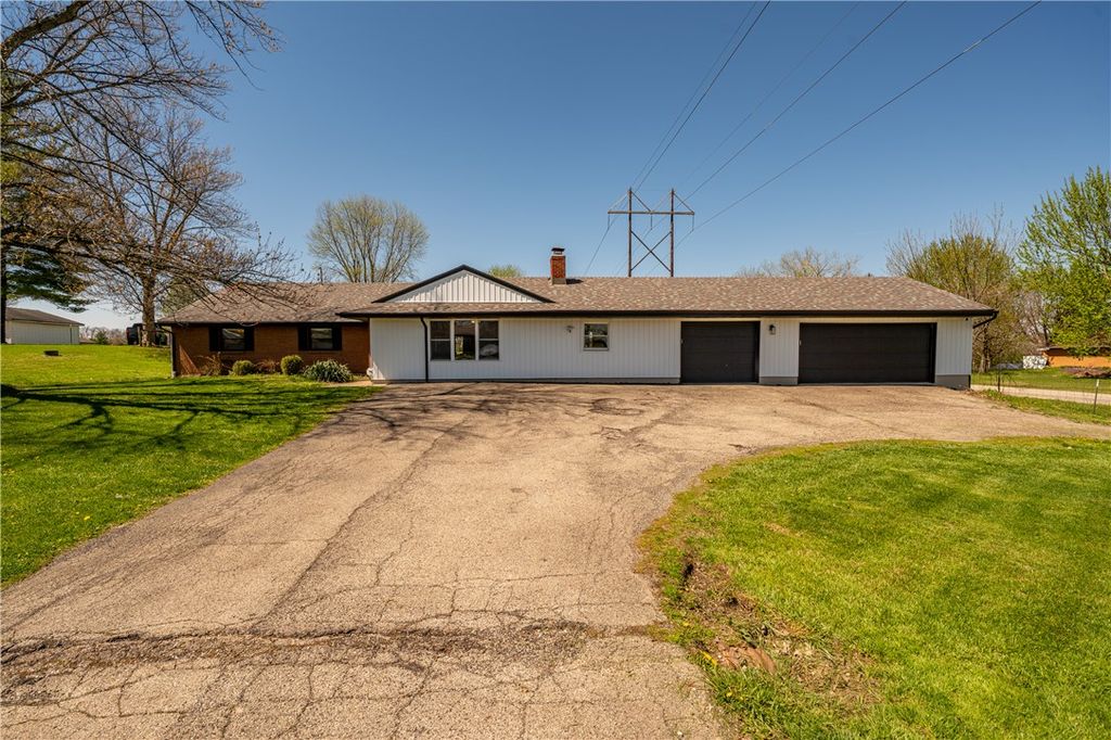 9853 Clearcreek Franklin Road, Franklin Twp, OH 45342