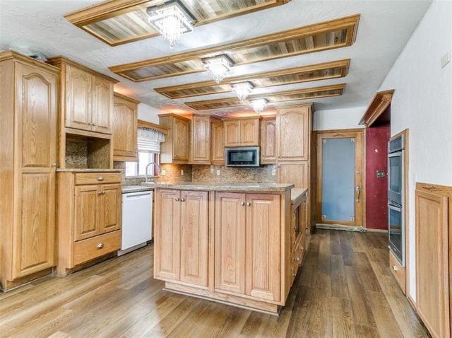 1805 Graham Circle, Oklahoma City, OK 73127
