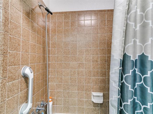 1805 Graham Circle, Oklahoma City, OK 73127