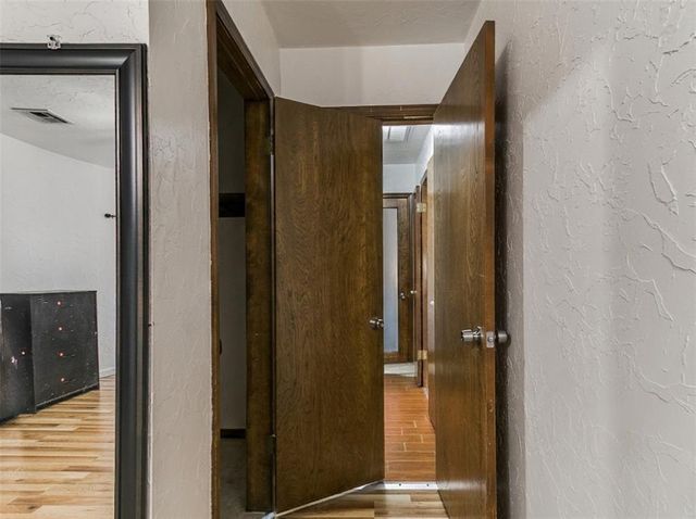1805 Graham Circle, Oklahoma City, OK 73127