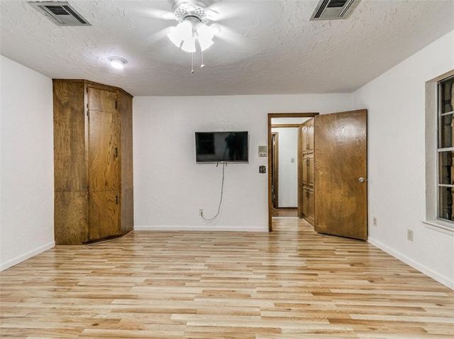 1805 Graham Circle, Oklahoma City, OK 73127