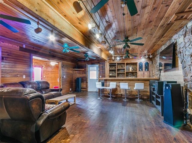 1805 Graham Circle, Oklahoma City, OK 73127