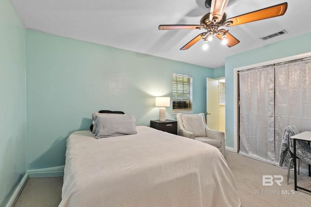 1701 Phillips Lane, Mobile, AL 36618