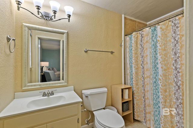 1701 Phillips Lane, Mobile, AL 36618