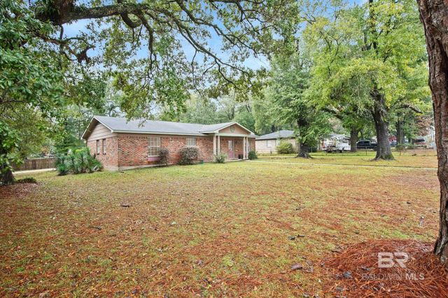 1701 Phillips Lane, Mobile, AL 36618