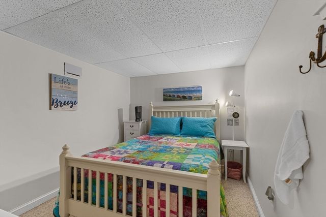 133 Edgewater Dr W, Falmouth, MA 02536