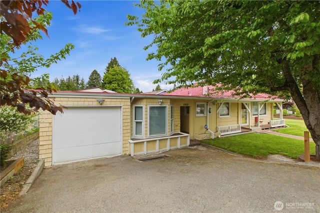 1860 S 128th Street, Burien, WA 98168
