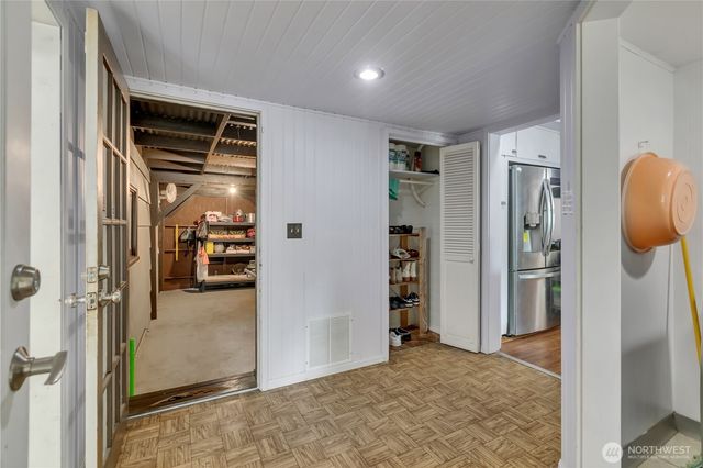 1860 S 128th Street, Burien, WA 98168