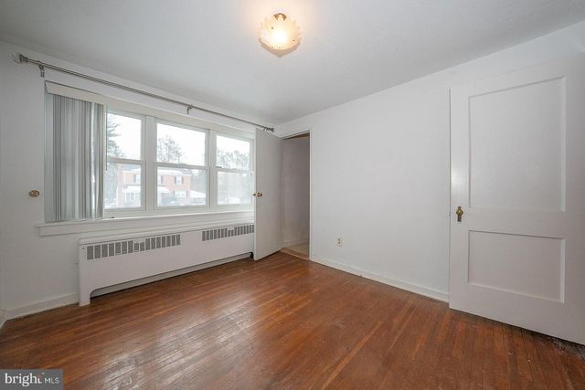 52 WENTWORTH LN, Bryn Mawr, PA 19010