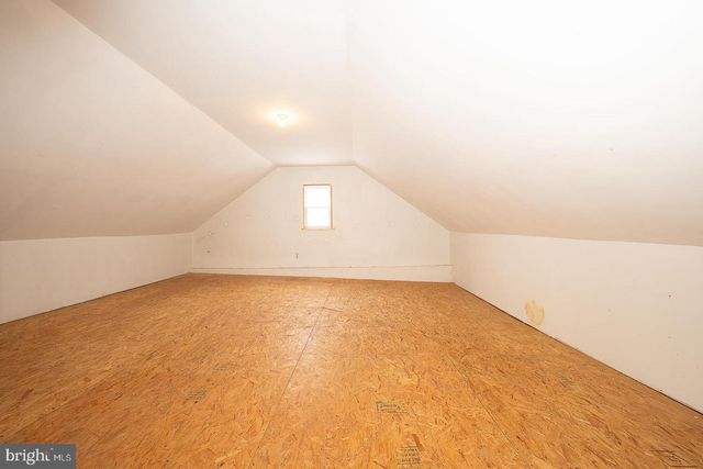 52 WENTWORTH LN, Bryn Mawr, PA 19010