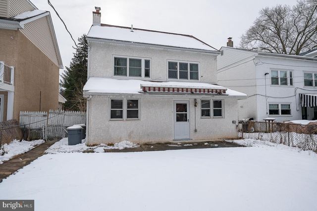 52 WENTWORTH LN, Bryn Mawr, PA 19010