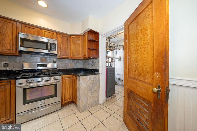 52 WENTWORTH LN, Bryn Mawr, PA 19010